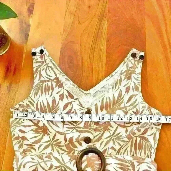 Monteau Los  Angeles Boho Tropical Pattern Sleeveless V Neck Wide Leg Romper - Picture 11 of 14